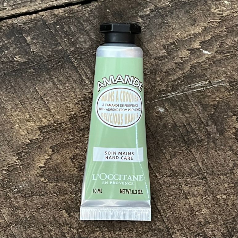 L'OCCITANE - Almond Hand Cream 10ml